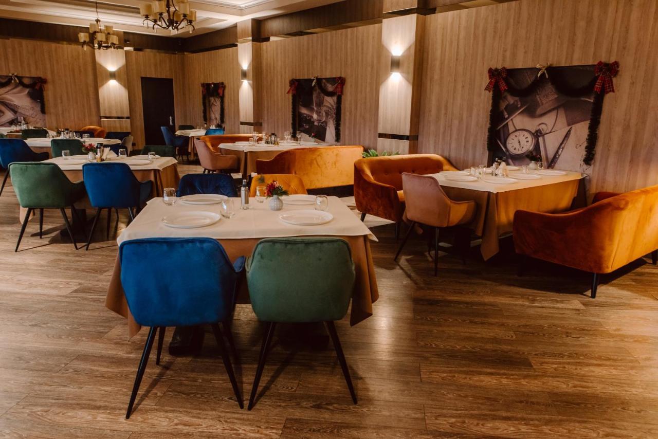 Boutique Hotel Cattaleya Бакэу Экстерьер фото